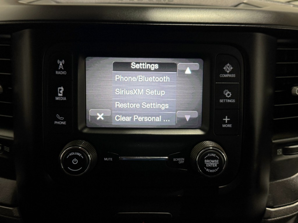 2023 RAM 2500 Image 39