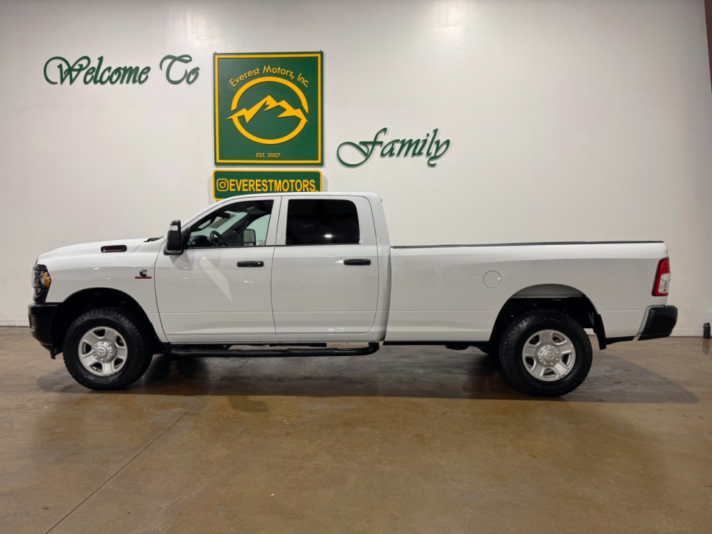 2023 RAM 2500 Image 5