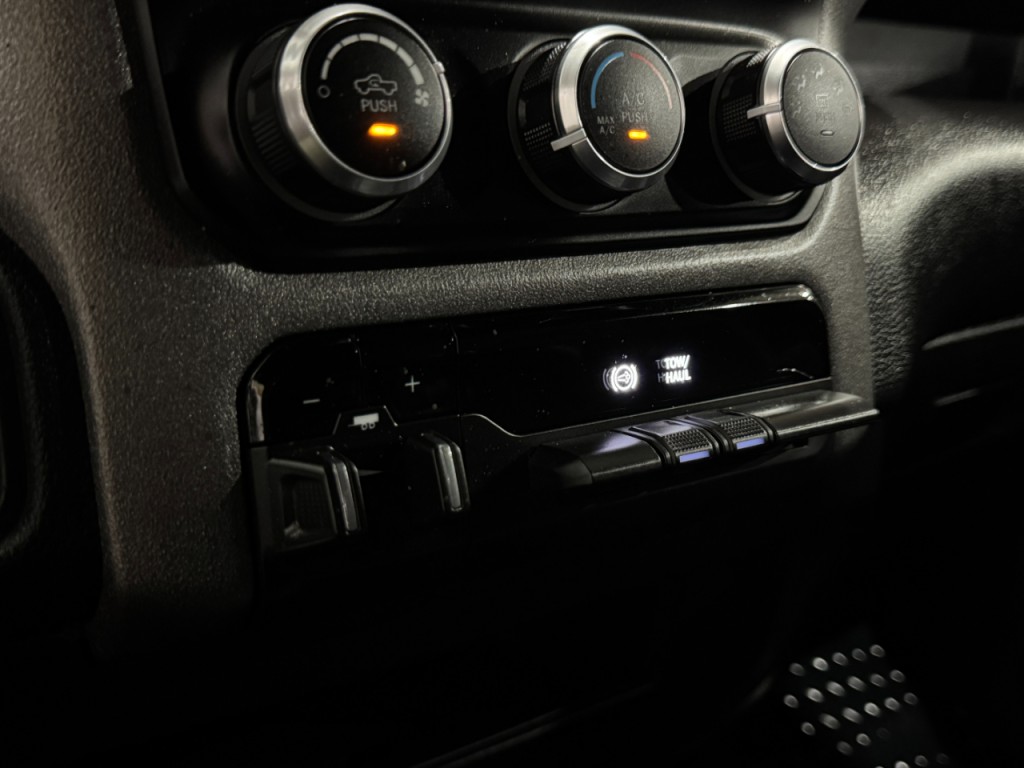 2023 RAM 2500 Image 29