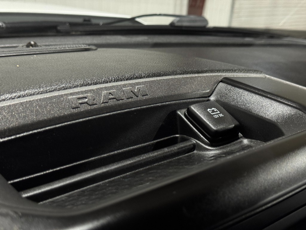 2023 RAM 2500 Image 30