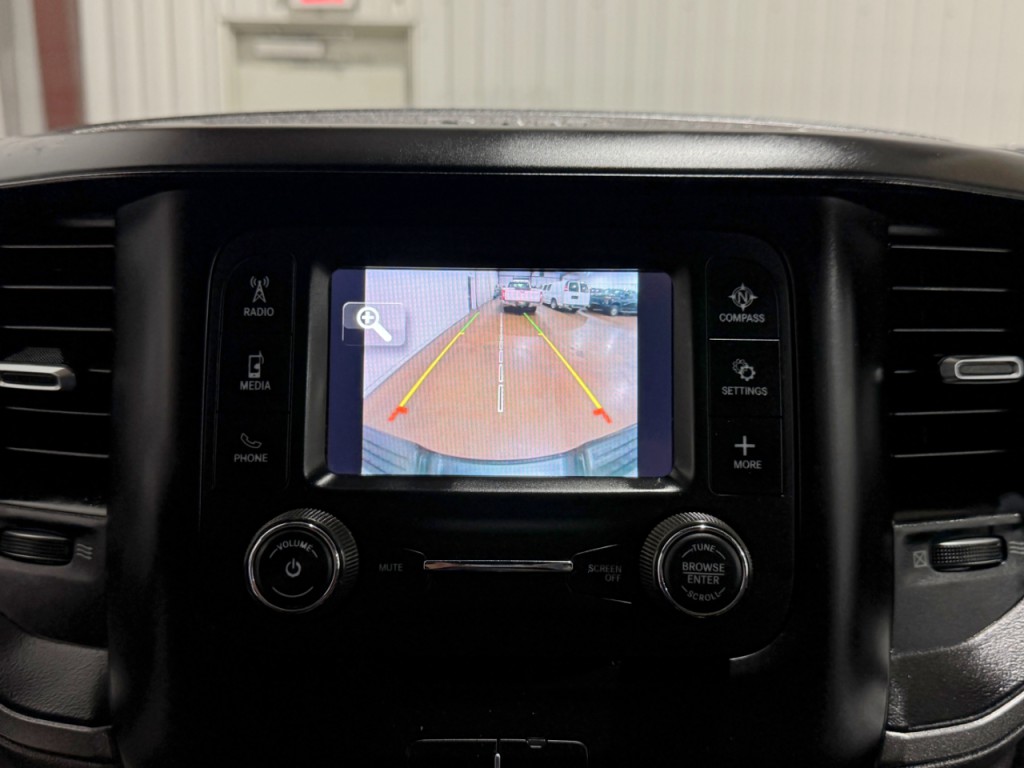 2023 RAM 2500 Image 31