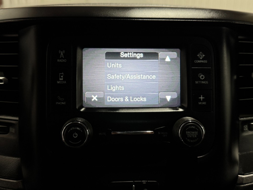 2023 RAM 2500 Image 36