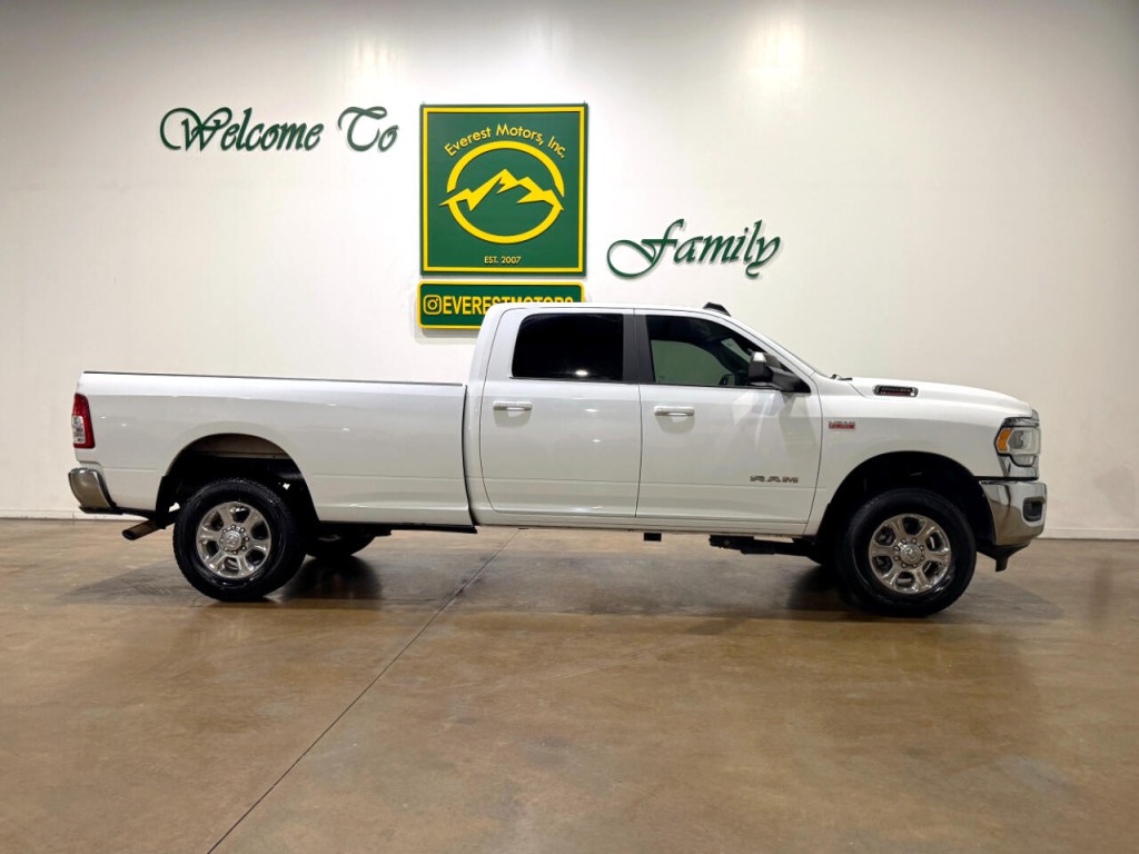 2022 RAM 2500 Image 2