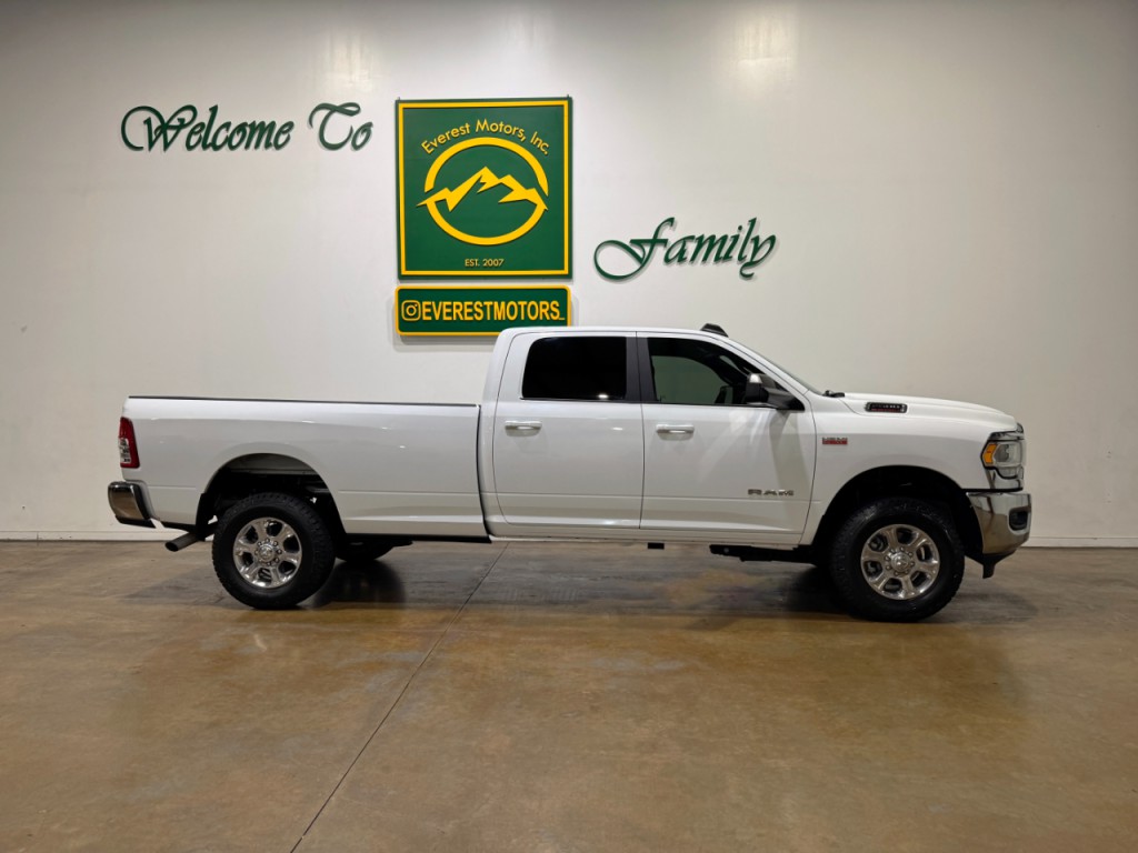 2022 RAM 2500 Image 9