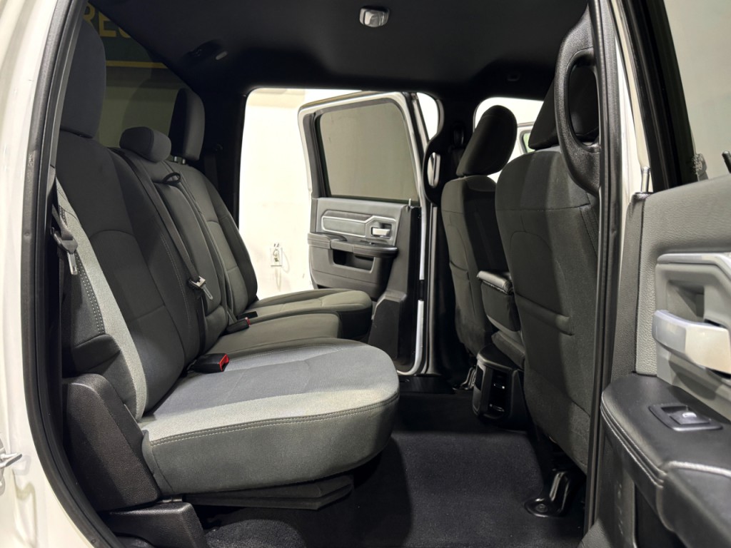 2022 RAM 2500 Image 14