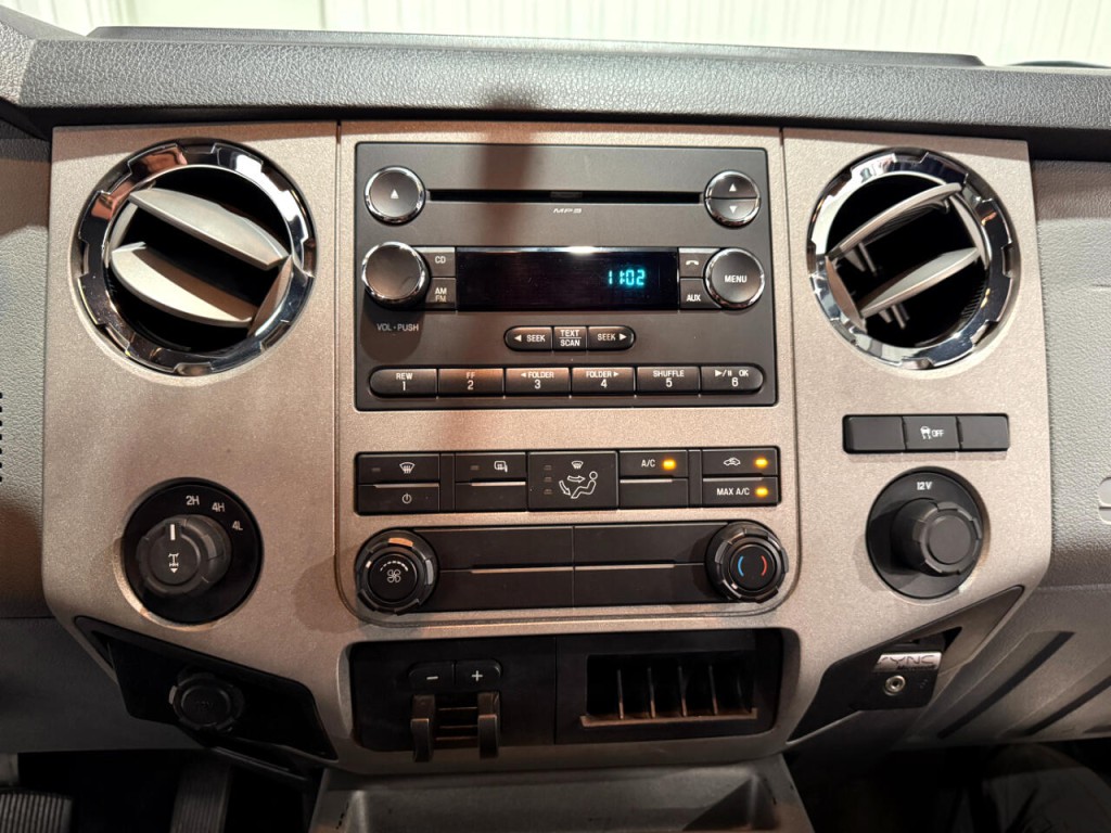2013 Ford F-250 Image 4