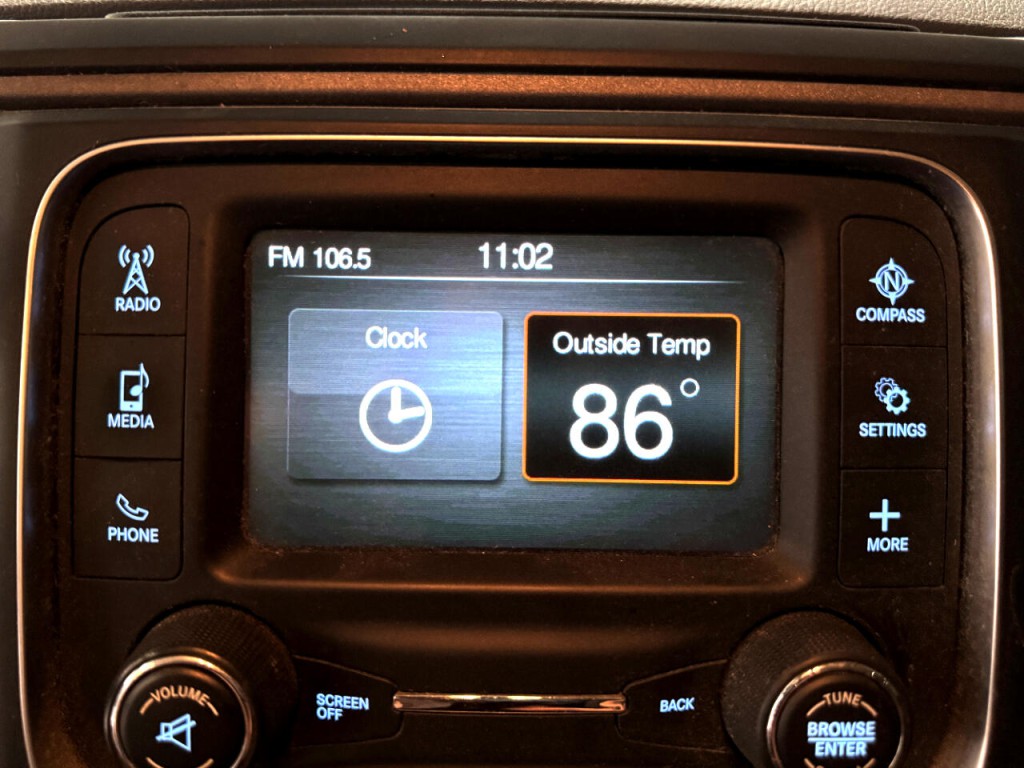 2016 RAM 2500 Image 5