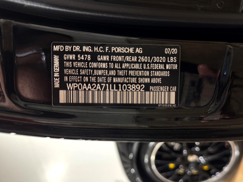 2020 Porsche Panamera Image 48
