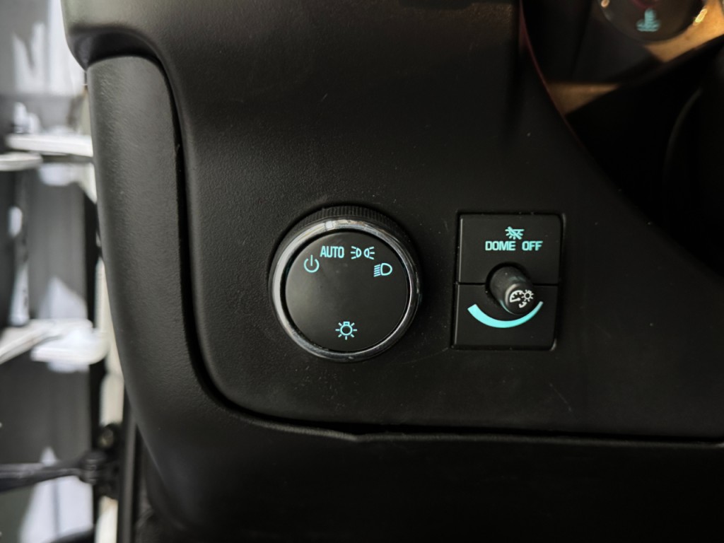 2019 Chevrolet Express Image 18