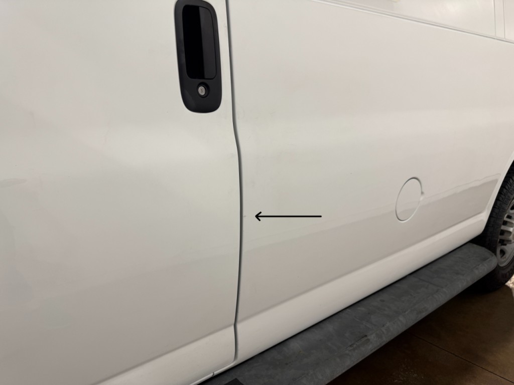 2019 Chevrolet Express Image 40