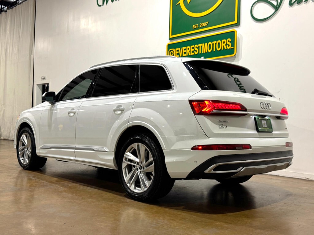 2021 Audi Q7 Image 5