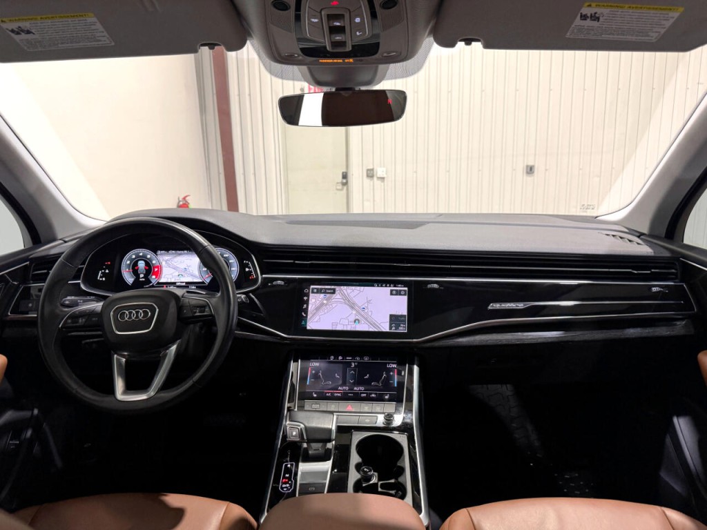 2021 Audi Q7 Image 25