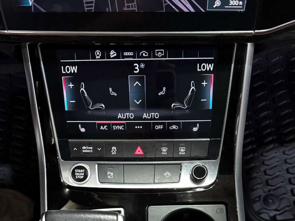 2021 Audi Q7 Image 41