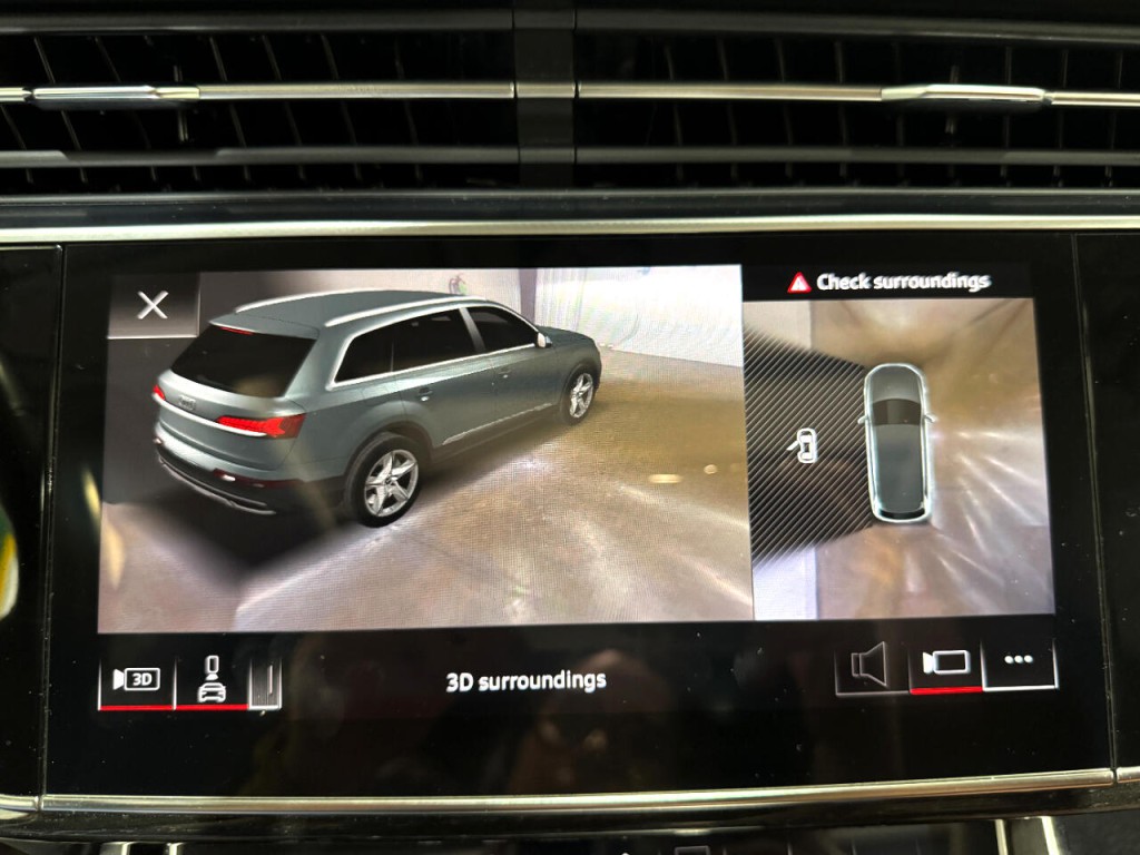 2021 Audi Q7 Image 67