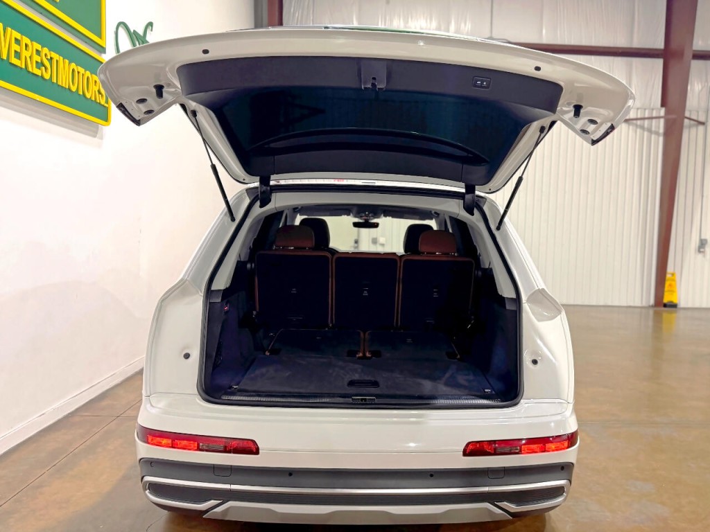 2021 Audi Q7 Image 70
