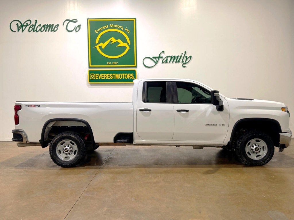 2022 Chevrolet Silverado 1500 Image 2