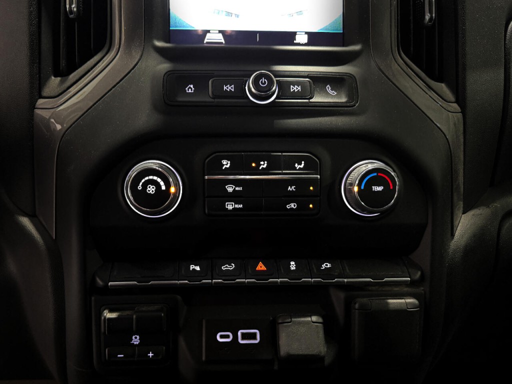 2022 Chevrolet Silverado 1500 Image 3