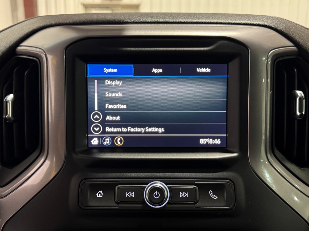 2022 Chevrolet Silverado 1500 Image 36