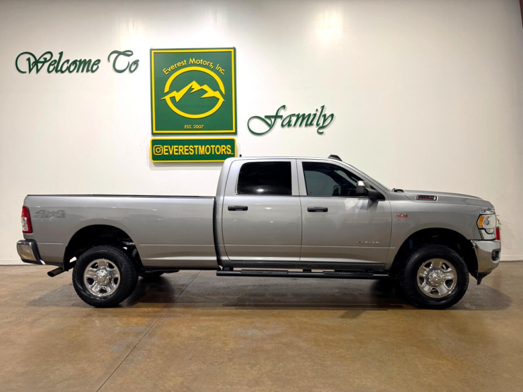 2022 RAM 2500 Image 2