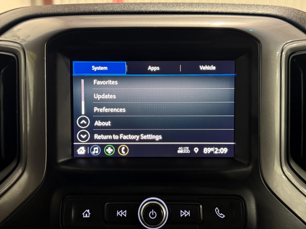 2021 Chevrolet Silverado 1500 Image 39