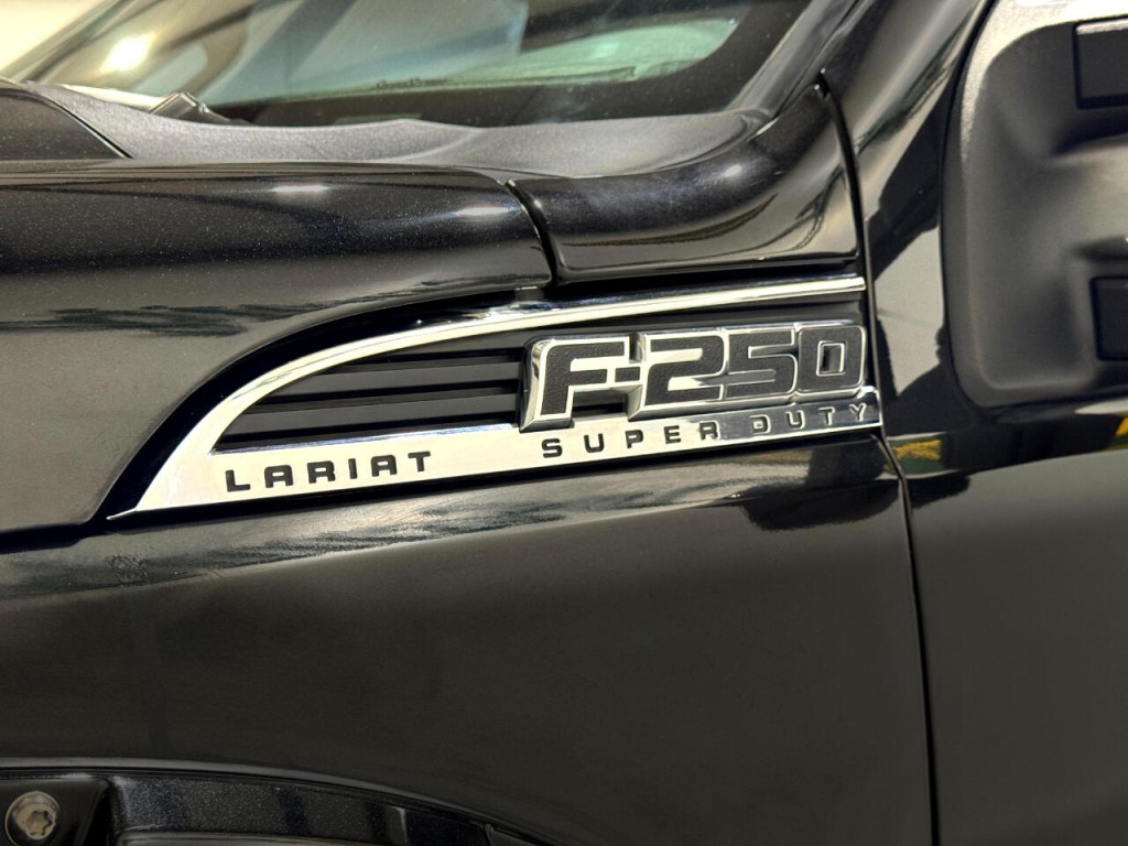 2015 Ford F-250 Image 45
