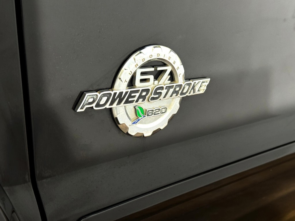 2015 Ford F-250 Image 46