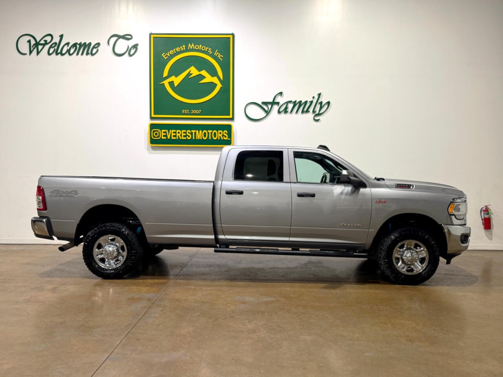 2022 RAM 2500 Image 2