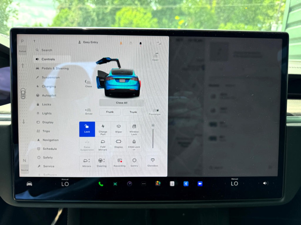 2023 Tesla Model X Image 5