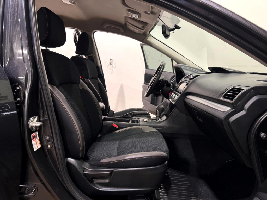 2016 Subaru Crosstrek Image 12