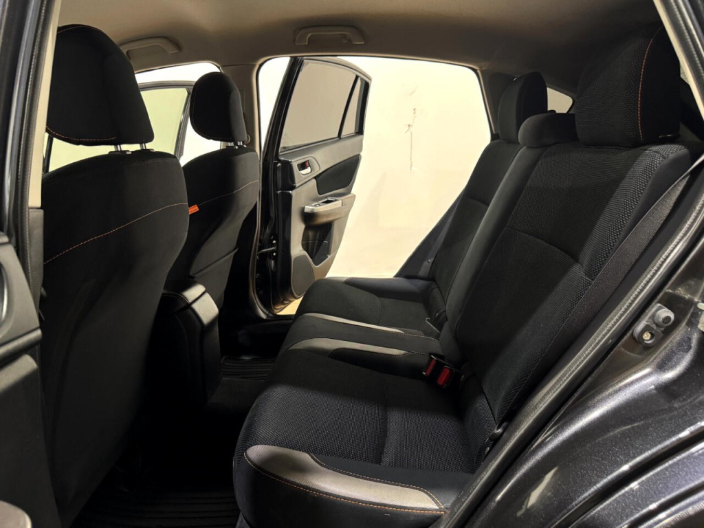 2016 Subaru Crosstrek Image 14
