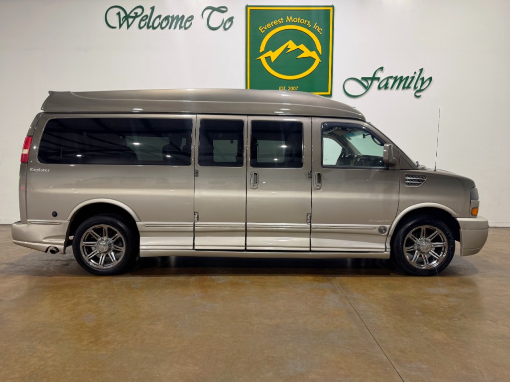 2014 GMC Savana Image 2