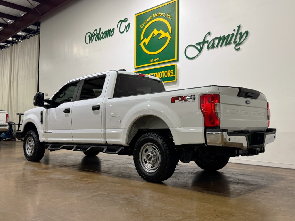 2022 Ford F-250 Image 6