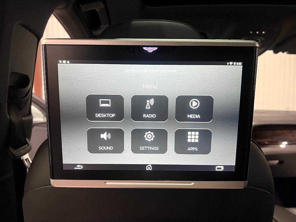 2019 Bentley Bentayga Image 52