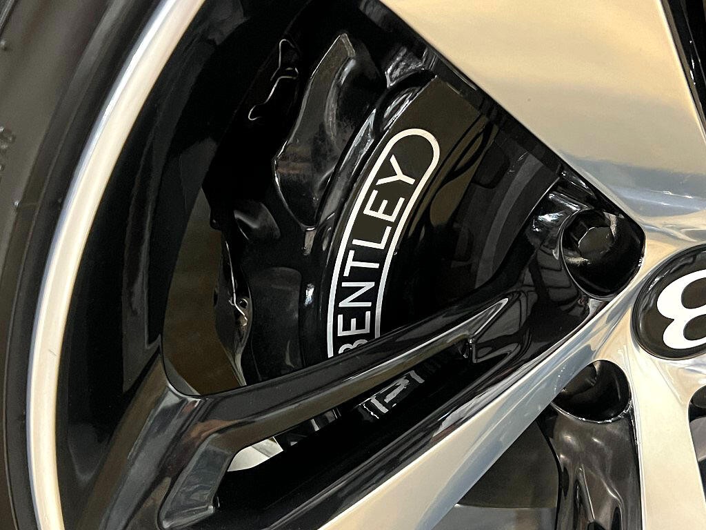 2019 Bentley Bentayga Image 90