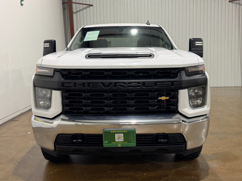 2021 Chevrolet Silverado 1500 Image 2