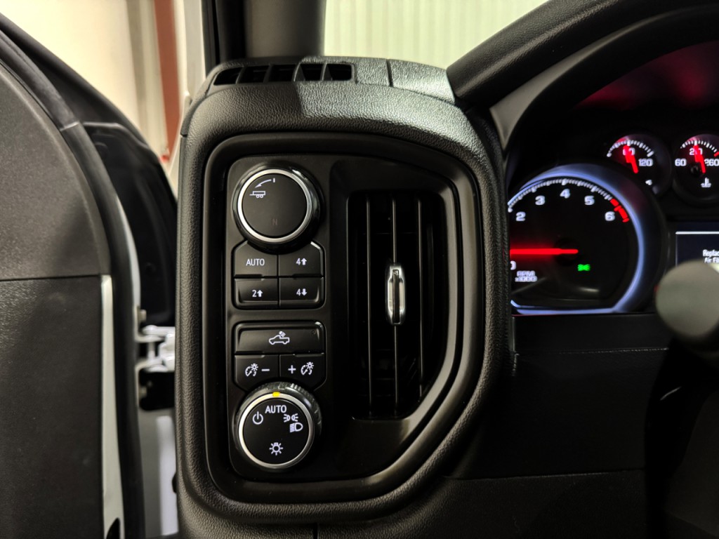 2021 Chevrolet Silverado 1500 Image 24