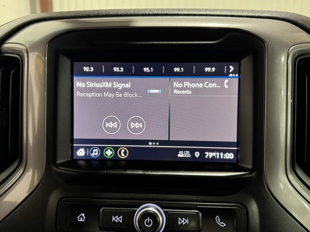 2021 Chevrolet Silverado 1500 Image 32