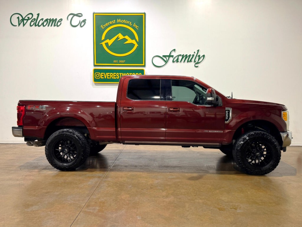 2017 Ford F-250 Image 2