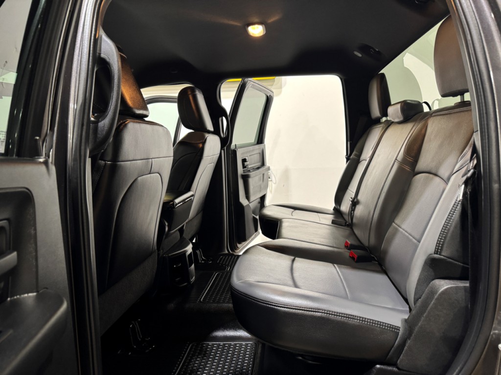 2024 RAM 2500 Image 16