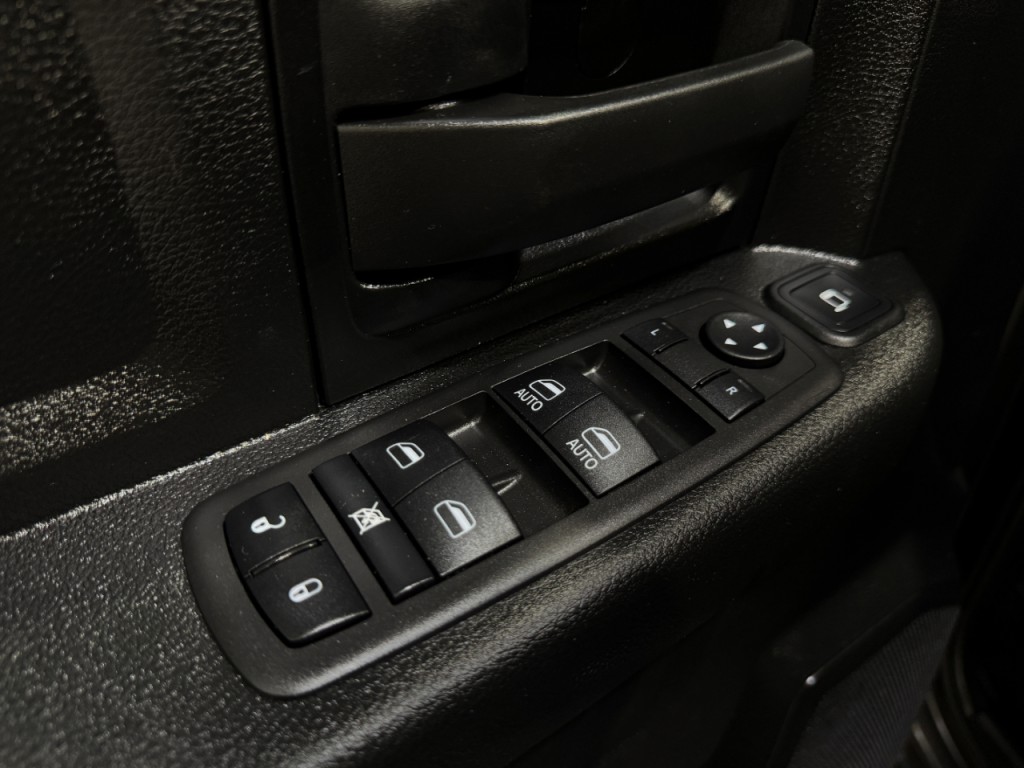 2024 RAM 2500 Image 25