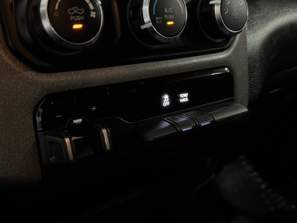 2024 RAM 2500 Image 30