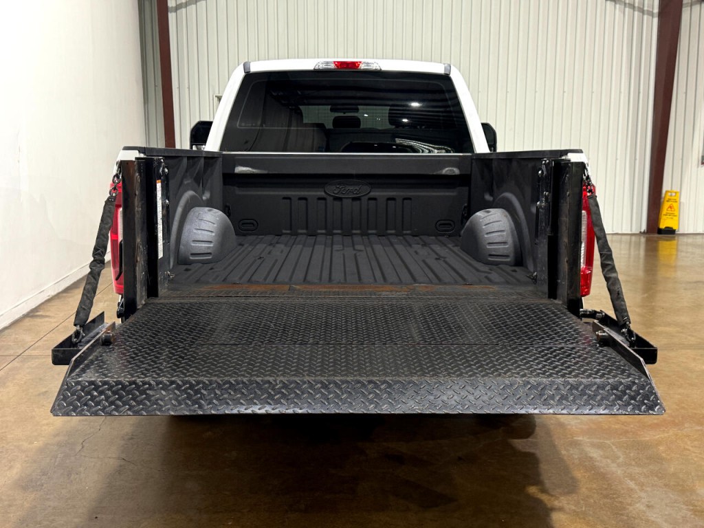 2019 Ford F-250 Image 3