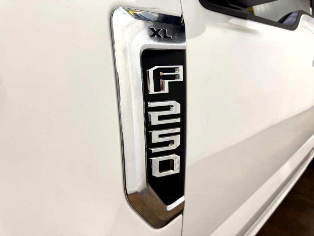 2019 Ford F-250 Image 41