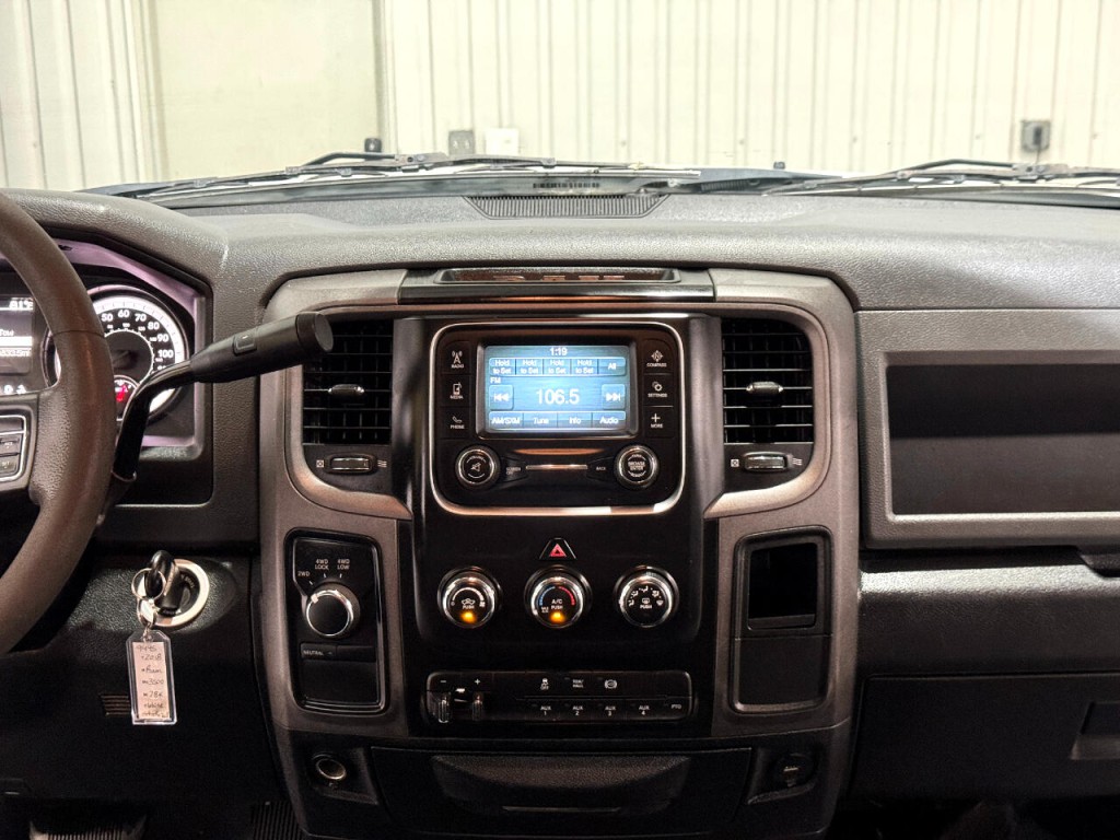 2018 RAM 3500 Image 4