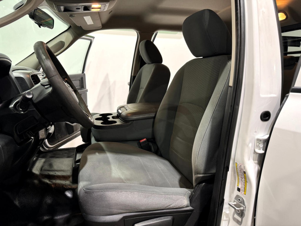 2018 RAM 3500 Image 6