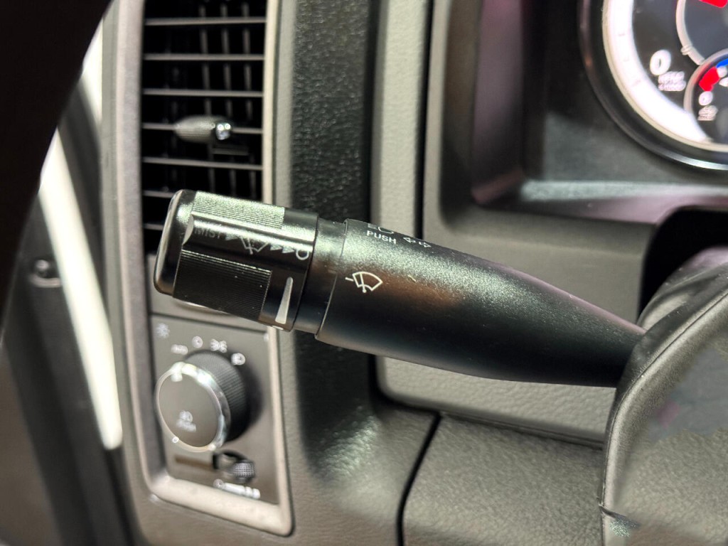2018 RAM 3500 Image 13