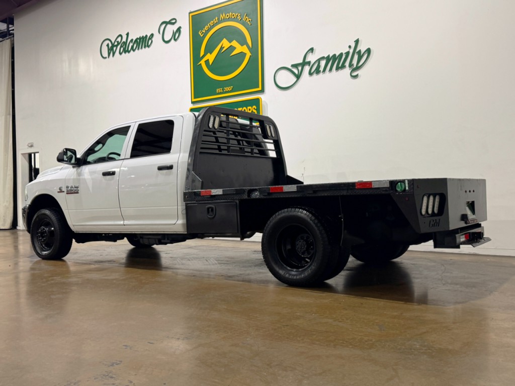 2018 RAM 3500 Image 6