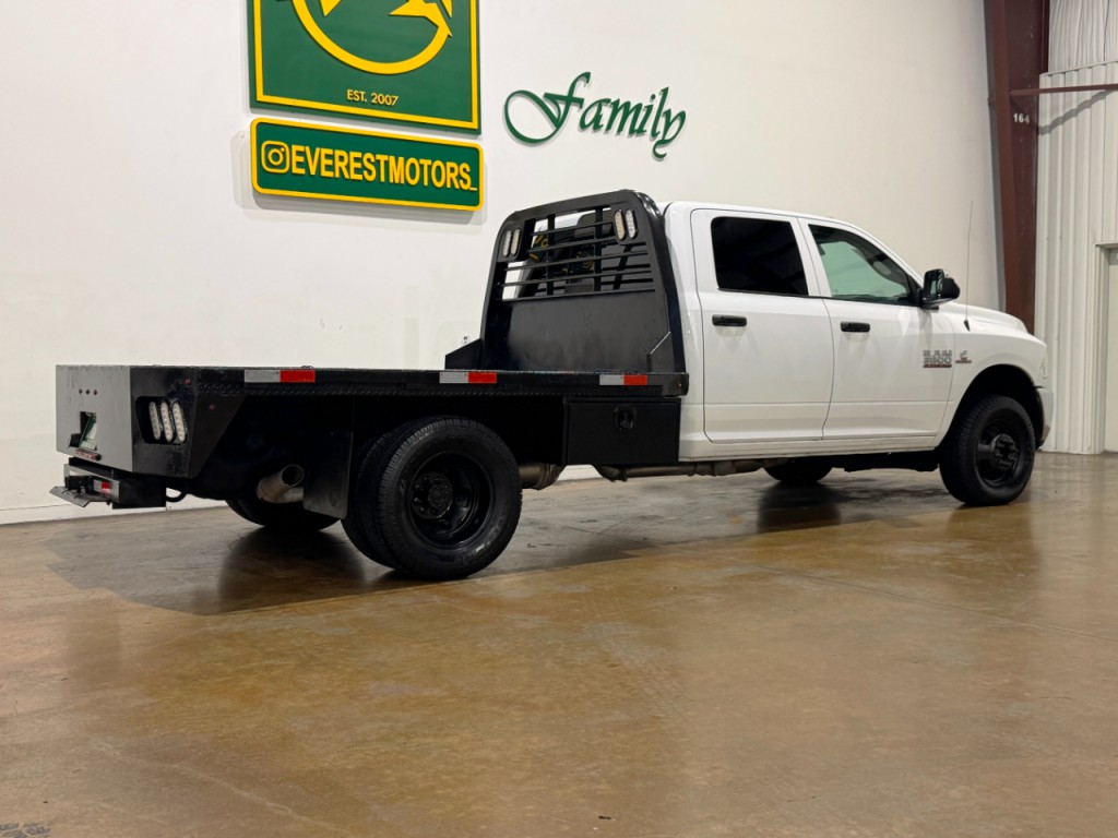 2018 RAM 3500 Image 8