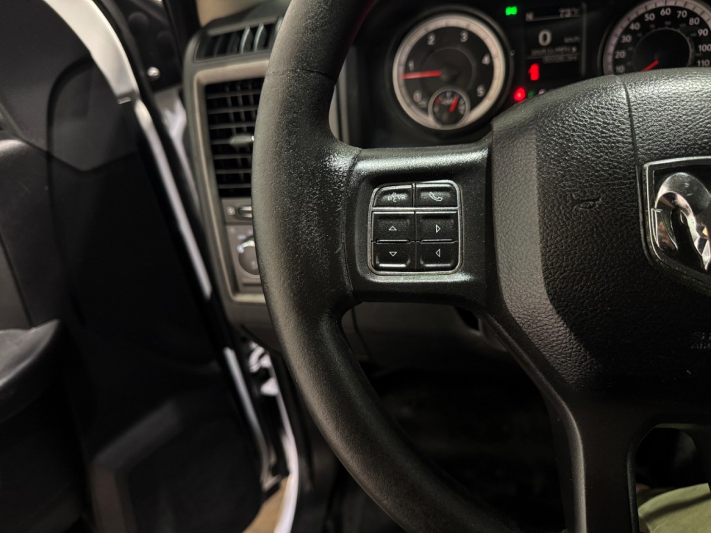 2018 RAM 3500 Image 23