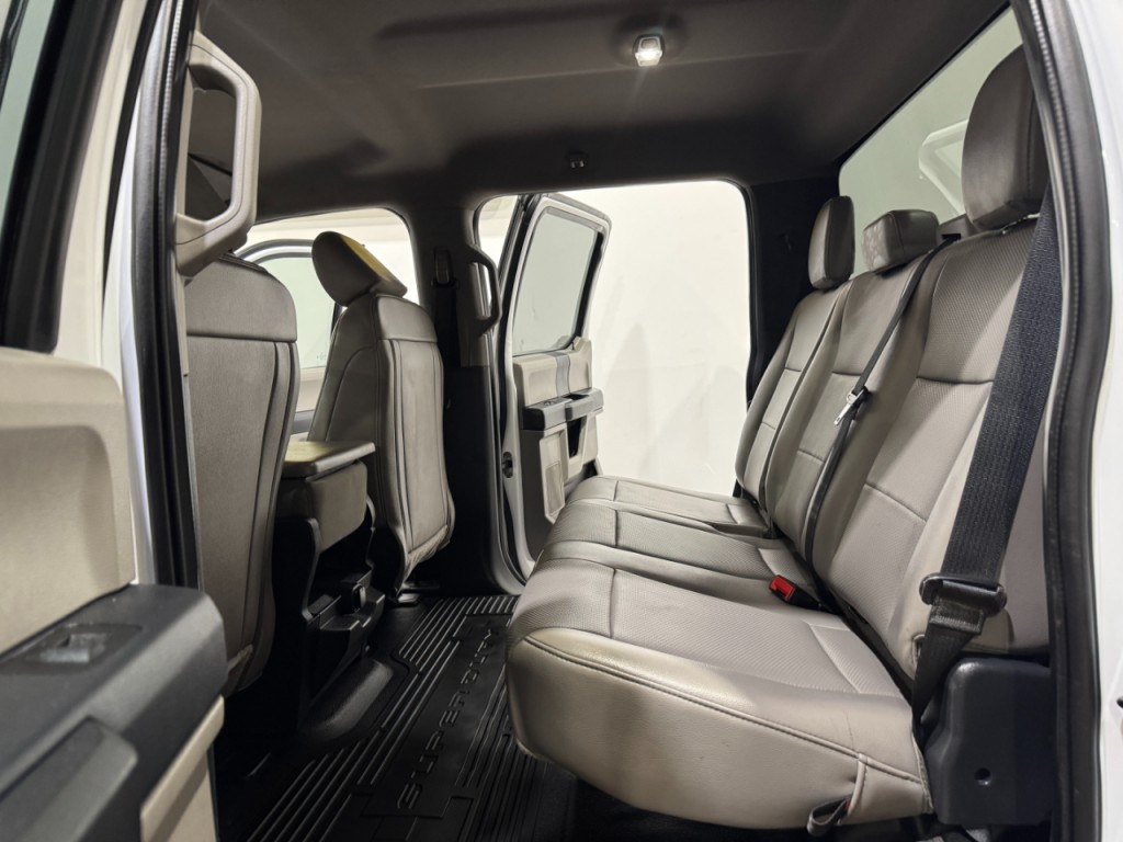 2022 Ford F-250 Image 16